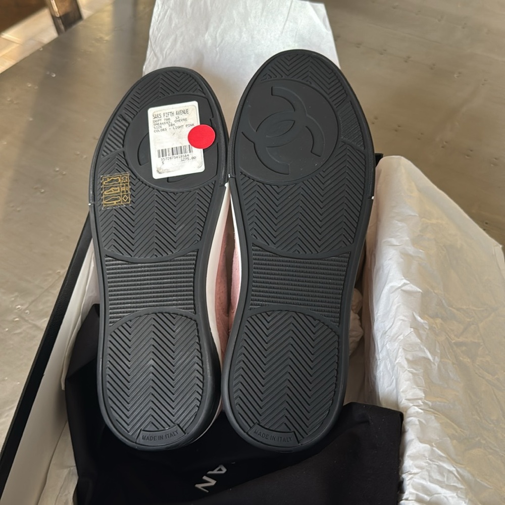 Chanel pink suede trainer sneaker flat s 38.5 - Picture 9 of 11